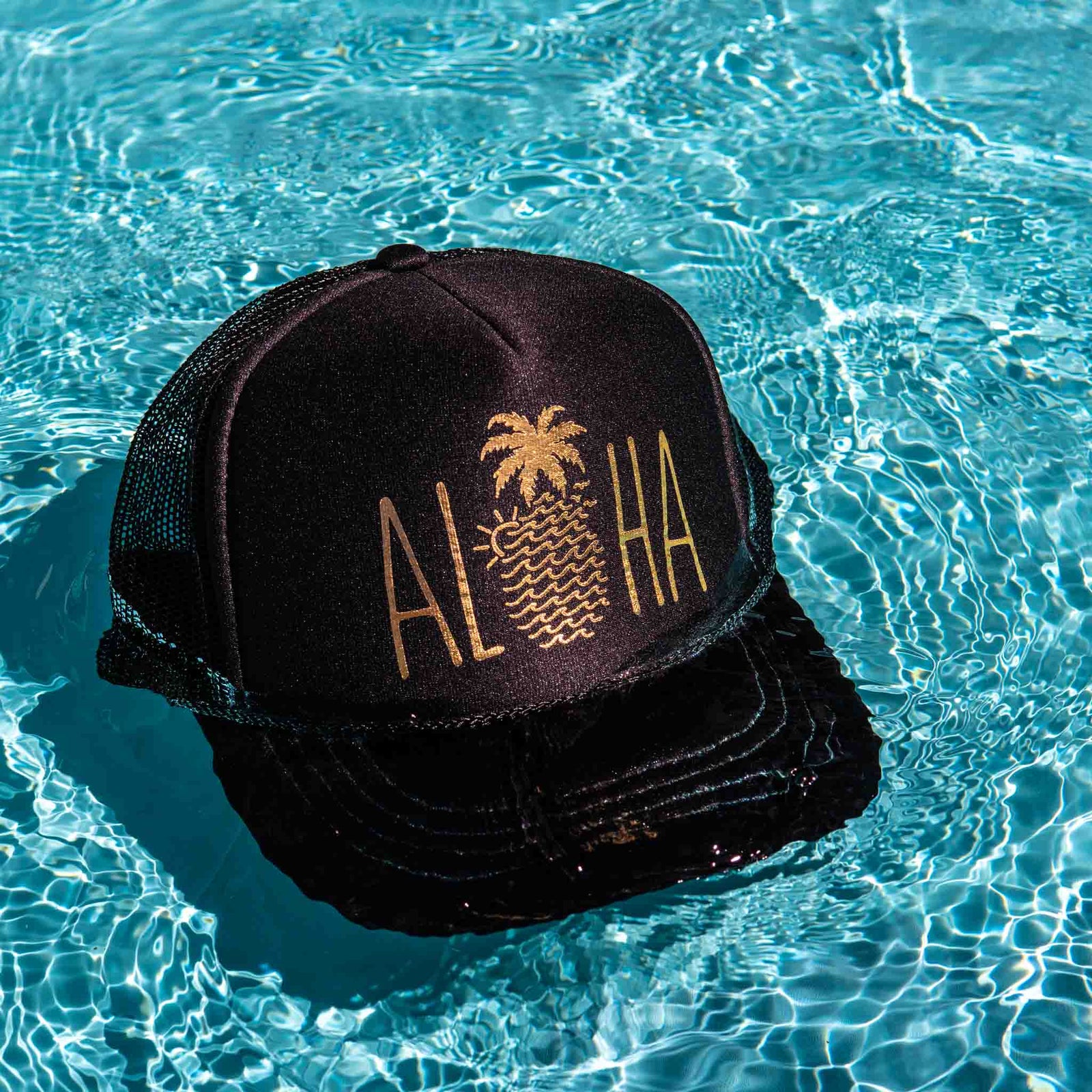Aloha Wavy Pineapple - Black