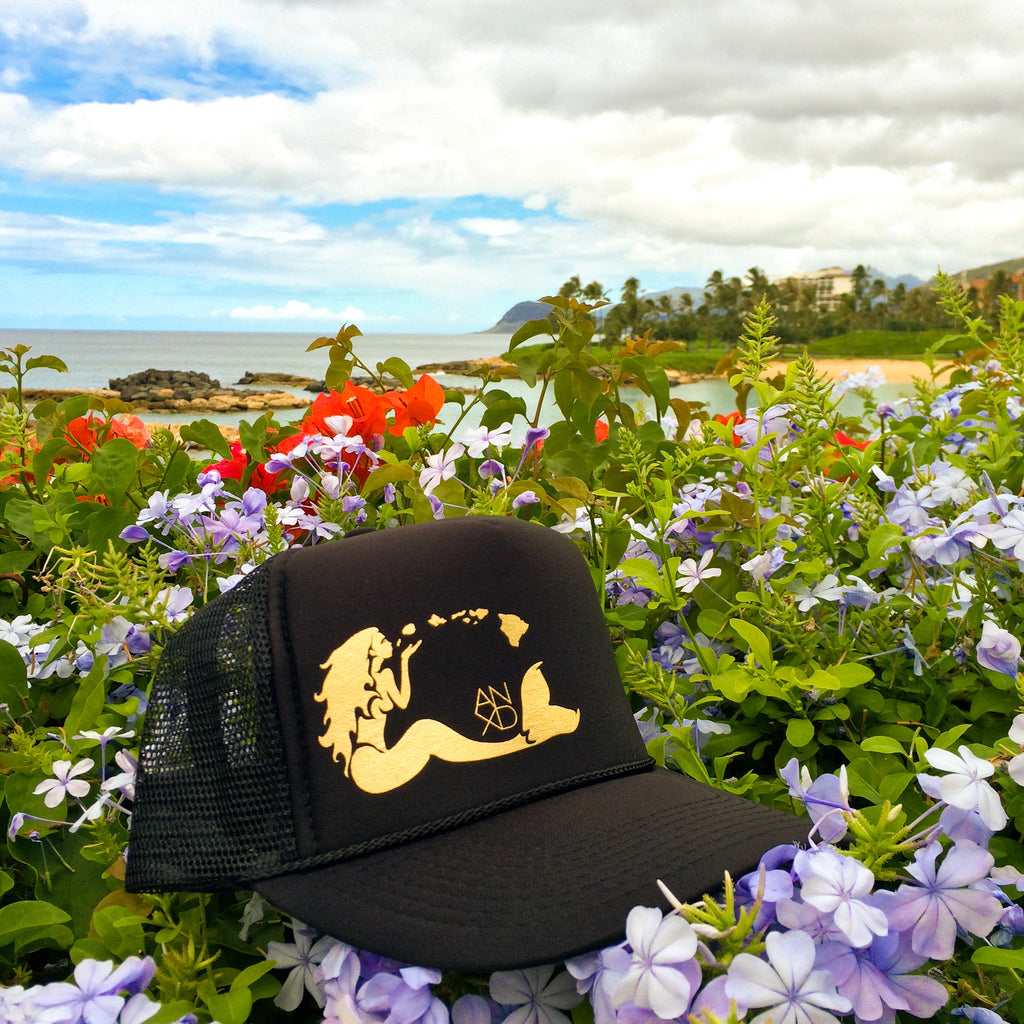 WET DREAMZ HAWAII // Ltd Ed Pina colada mermaid trucker hat in aqua camo Mermaid Trucker - Sand Camo/Pink - Wet Dreamz Hawaii main image 4