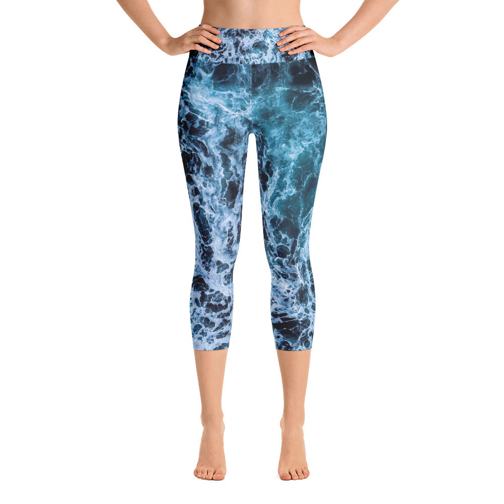 "Oceans Web" Yoga Capri Leggings